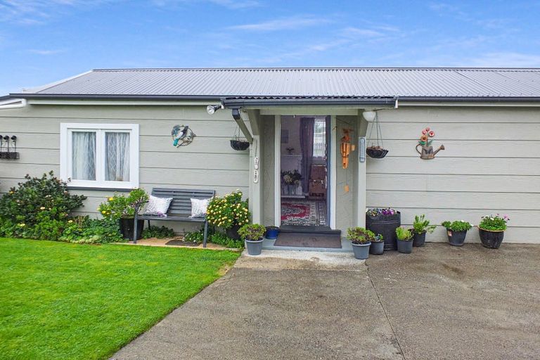 Photo of property in 46 Seabury Avenue, Foxton Beach, Foxton, 4815