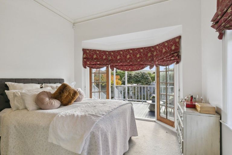 Photo of property in 11 Braithwaite Street, Karori, Wellington, 6012