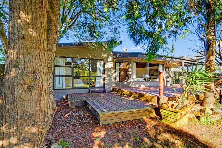 Photo of property in 1 Maxwells Line, Awapuni, Palmerston North, 4412