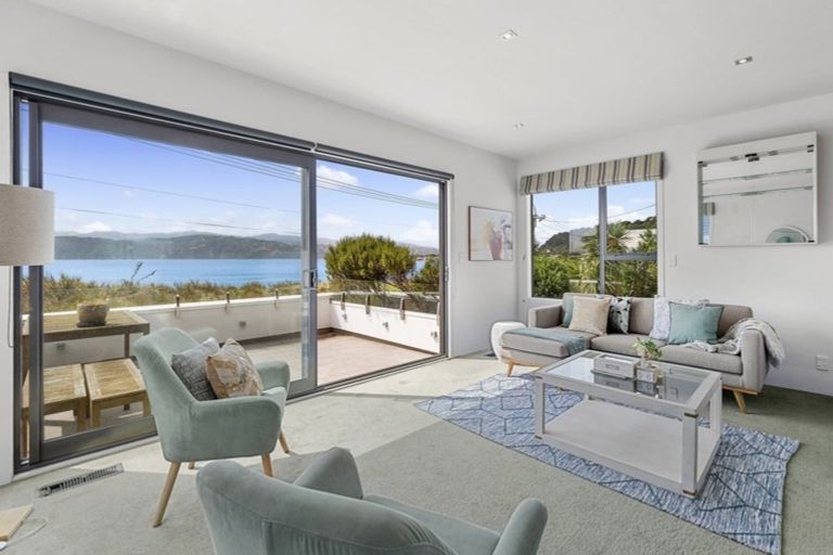 Photo of property in 191 Marine Parade, Seatoun, Wellington, 6022