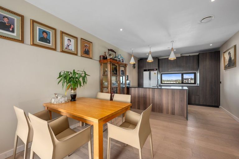 Photo of property in 402/28 Killarney Street, Takapuna, Auckland, 0622