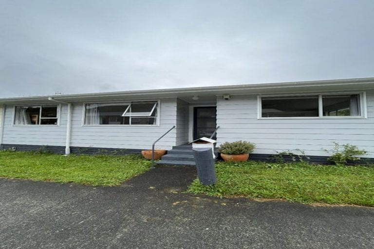 Photo of property in 35b Stockdale Street, Wainuiomata, Lower Hutt, 5014