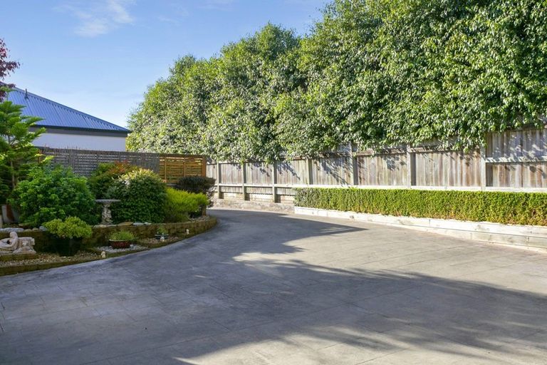 Photo of property in 2/85 Harvey Street, Waipahihi, Taupo, 3330