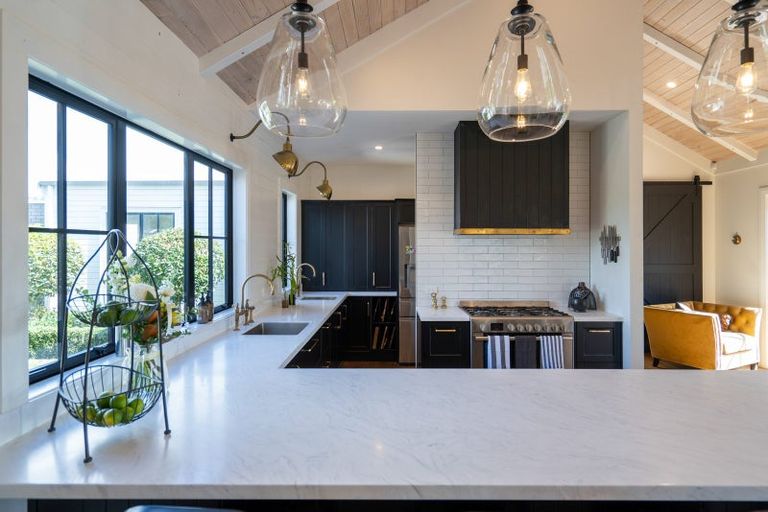 Photo of property in 3/45 Saint Kilda Road, Cambridge, 3434