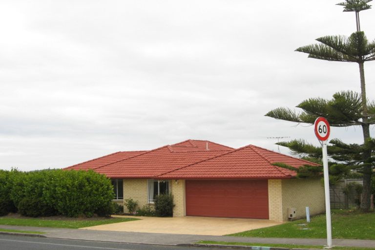 Photo of property in 1149 Whangaparaoa Road, Gulf Harbour, Whangaparaoa, 0930