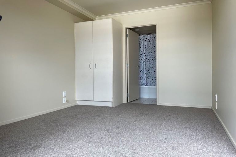 Photo of property in The Rennaissance, 7e/18 Ronwood Avenue, Manukau, Auckland, 2104