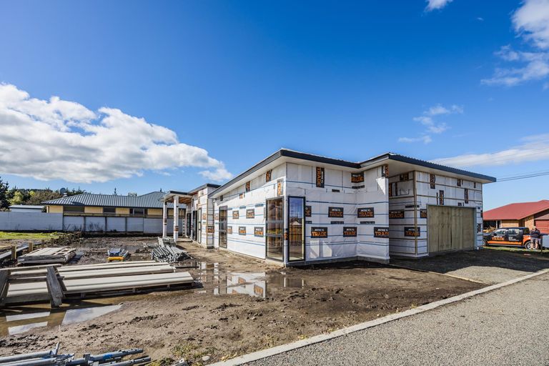 Photo of property in 2 Tui Lane, Oamaru North, Oamaru, 9400