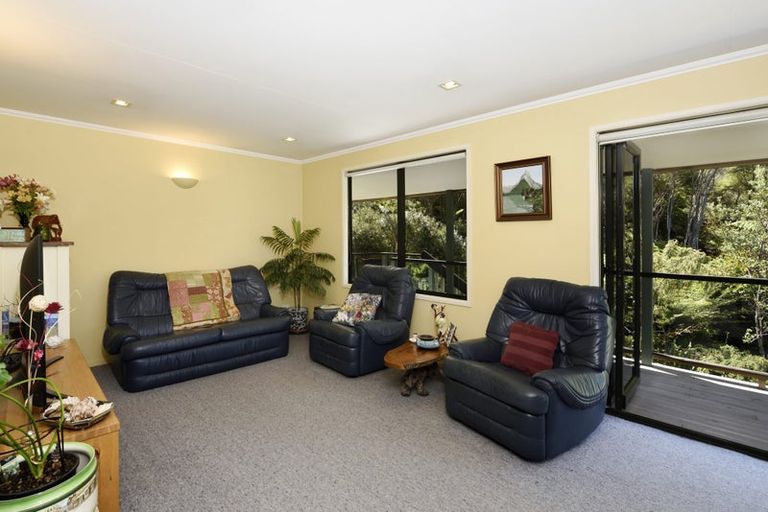 Photo of property in 16 Worlds End Road, Tennyson Inlet, Rai Valley, 7195