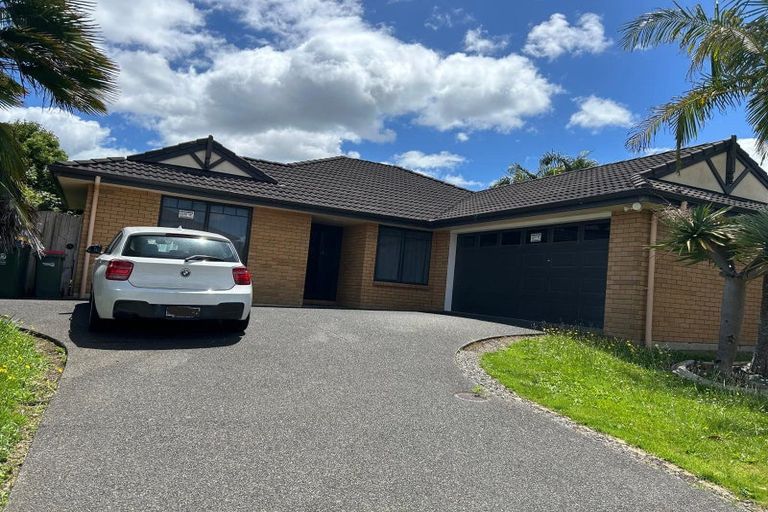 Photo of property in 137 Cyril French Drive, Flat Bush, Auckland, 2016