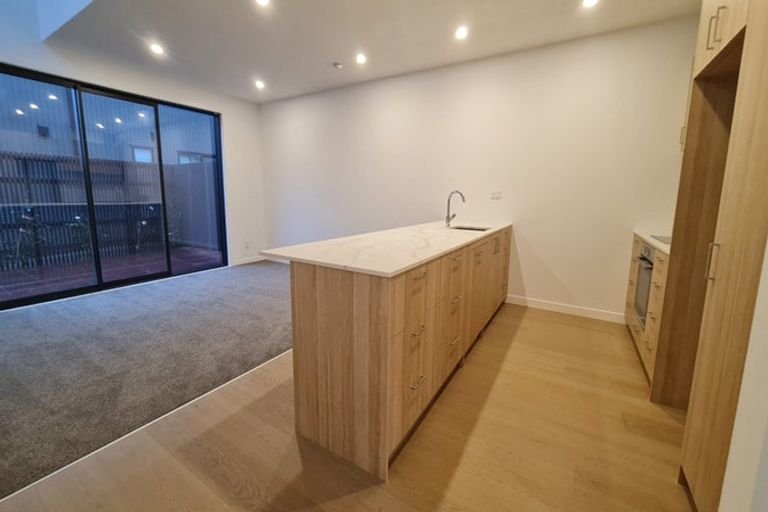 Photo of property in 3/323 Riverside Drive, Waterloo, Lower Hutt, 5011