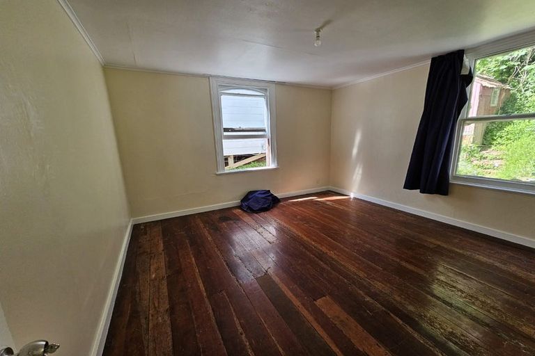 Photo of property in 32 Devon Street, Aro Valley, Wellington, 6021