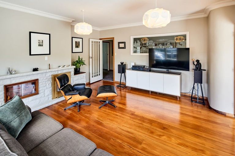 Photo of property in 43a Cockayne Road, Khandallah, Wellington, 6035