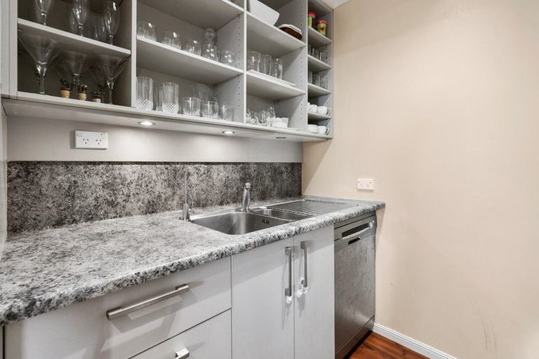 Photo of property in 31 Dillon Drive, Bell Block, New Plymouth, 4312