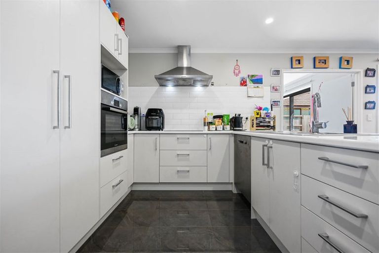 Photo of property in 10 Branca Close, Fitzroy, Hamilton, 3206