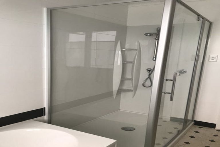 Photo of property in 4 Church Hill Road, Green Island, Dunedin, 9018