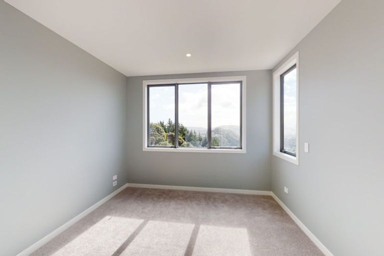 Photo of property in 6 Skysail Lane, Whitby, Porirua, 5024