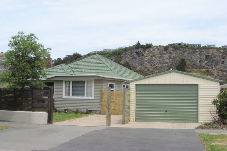 Photo of property in 2/43 Celia Street, Redcliffs, Christchurch, 8081