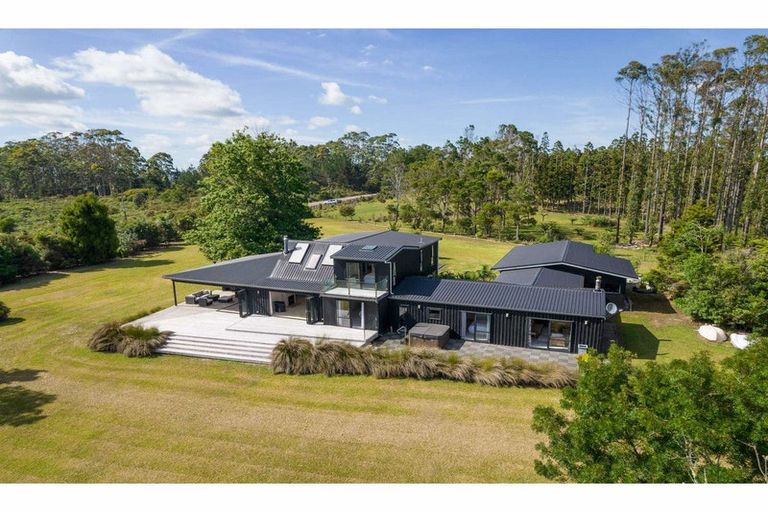 Photo of property in 19 Cavalli View Road, Kaeo, Kerikeri, 0295