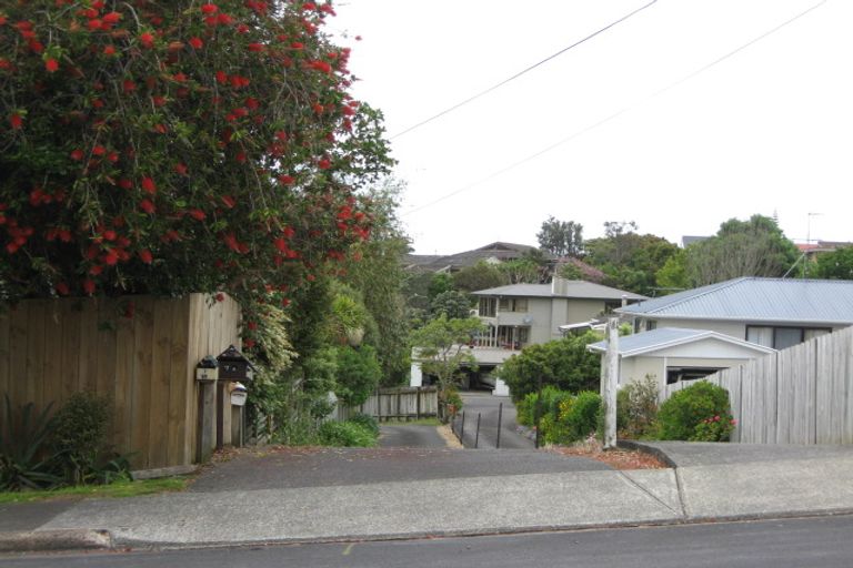 Photo of property in 1/7 Ladies Mile, Manly, Whangaparaoa, 0930