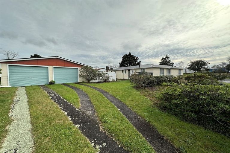 Photo of property in 165 Balmoral Drive, Tokoroa, 3420