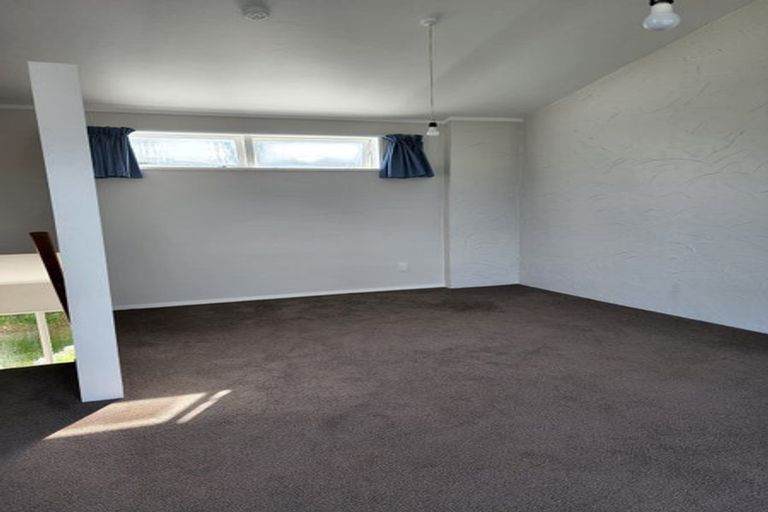 Photo of property in 46 Rajkot Terrace, Broadmeadows, Wellington, 6035