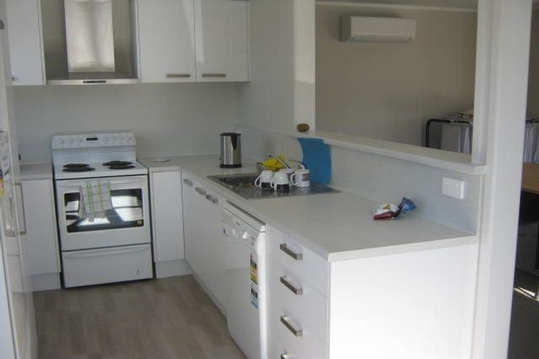 Photo of property in 1032b Papamoa Beach Road, Papamoa Beach, Papamoa, 3118