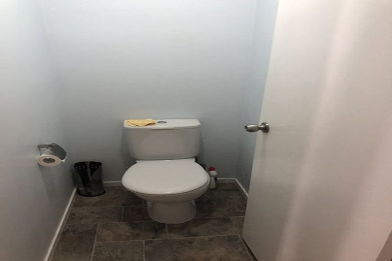 Photo of property in 20 Mason Street, New Lynn, Auckland, 0600