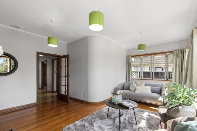 Photo of property in 77a Riverside Drive, Waiwhetu, Lower Hutt, 5010