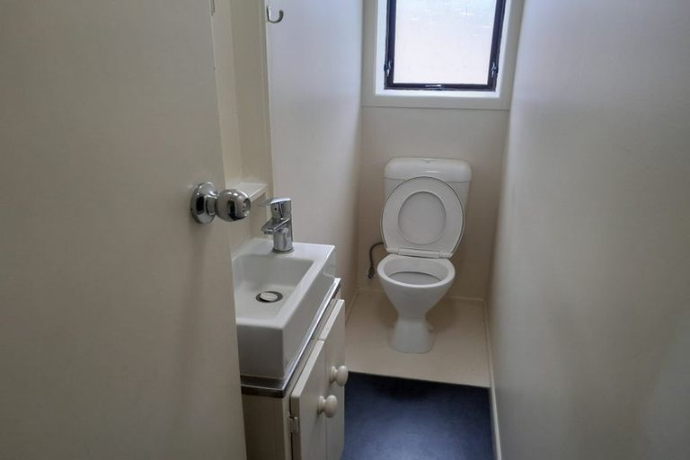 Photo of property in 17 Third Avenue, Avenues, Whangarei, 0110