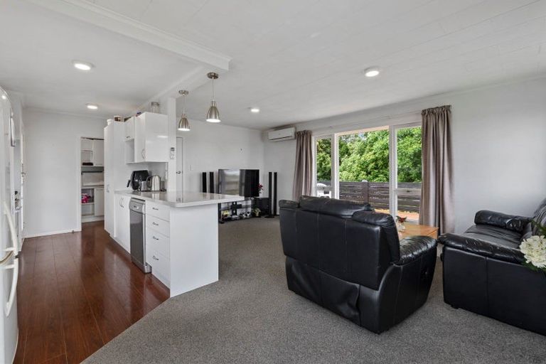 Photo of property in 18 Atuaroa Avenue, Te Puke, 3119