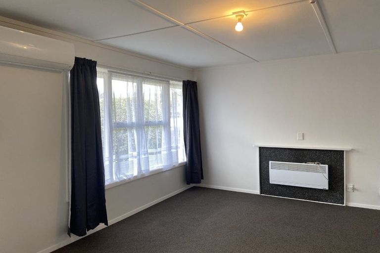Photo of property in 2/555 Fergusson Drive, Trentham, Upper Hutt, 5018