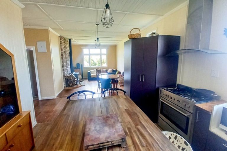 Photo of property in 858 Papatotara Road, Papatotara, Tuatapere, 9691