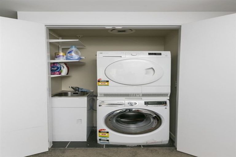 Photo of property in Elevate, 1/30b Taranaki Street, Te Aro, Wellington, 6011