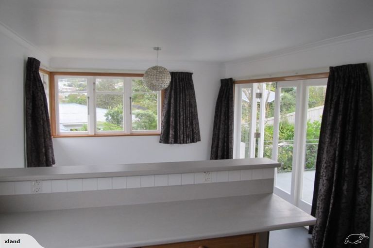 Photo of property in 19 Mascot Street, Tawa, Wellington, 5028
