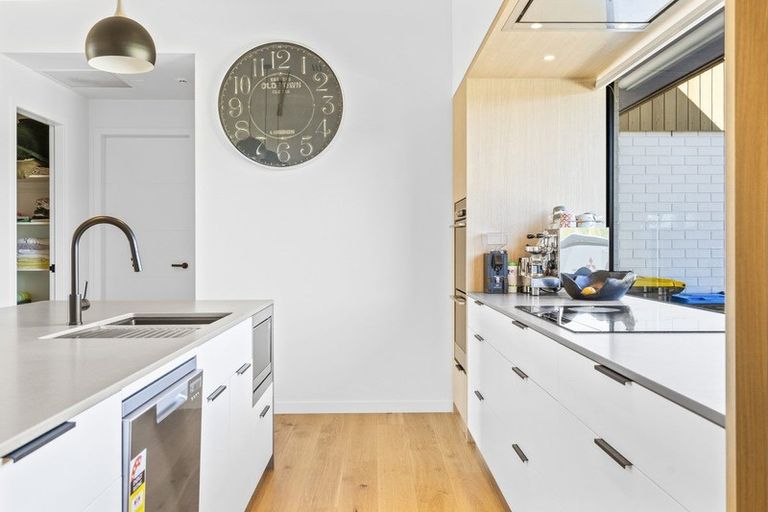 Photo of property in 2/11 Kaniera Terrace, Cambridge, 3434