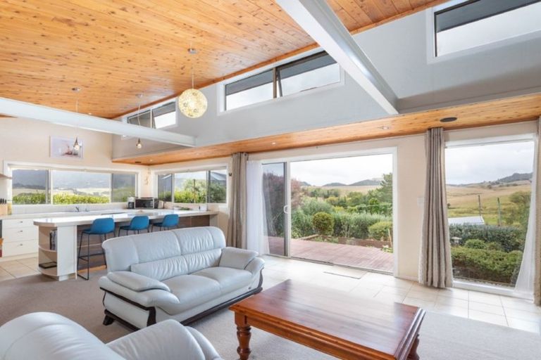 Photo of property in 12 Hillside Avenue, Mangawhai Heads, Mangawhai, 0505