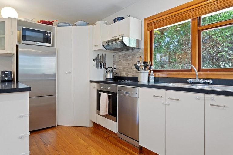 Photo of property in 202 Condell Avenue, Papanui, Christchurch, 8053