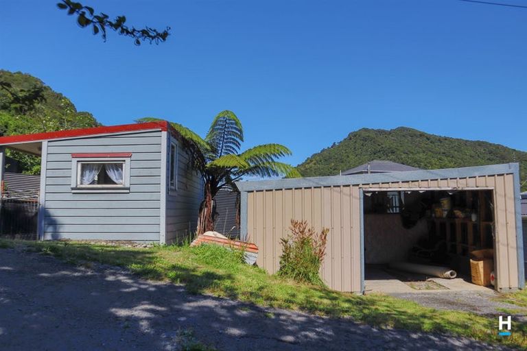 Photo of property in 149 Bright Street, Cobden, Greymouth, 7802
