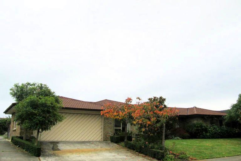 Photo of property in 5 Pinewood Grove, Paraparaumu Beach, Paraparaumu, 5032