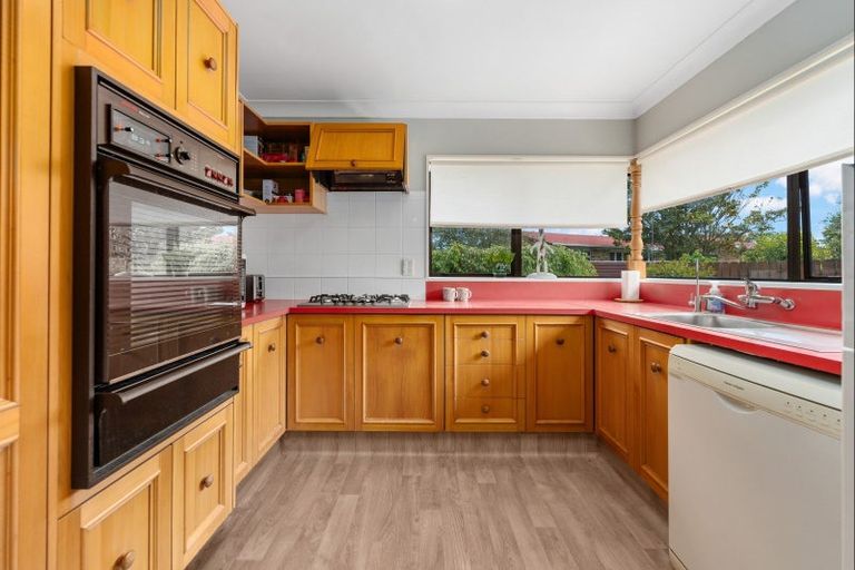 Photo of property in 1 Astrid Court, Awapuni, Palmerston North, 4412