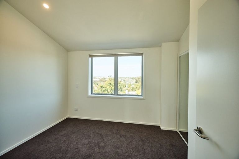 Photo of property in 14 Te Puketoka Lane, Mangere, Auckland, 2022
