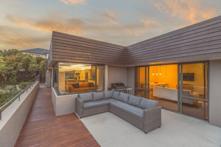 Photo of property in 3 Plains View, Mount Pleasant, Christchurch, 8081