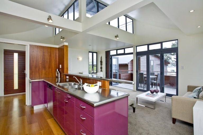 Photo of property in 63a Beresford Street, Bayswater, Auckland, 0622