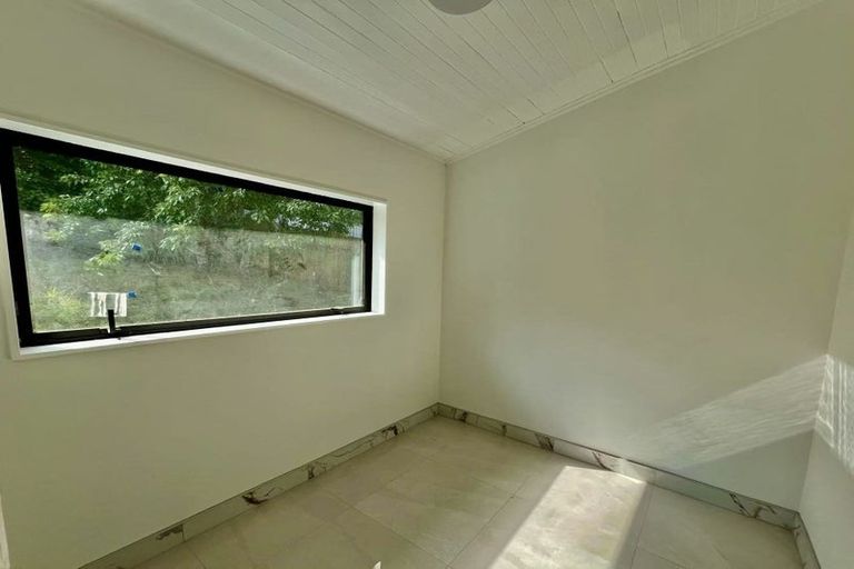 Photo of property in 95 Rosedale Road, Pinehill, Auckland, 0632