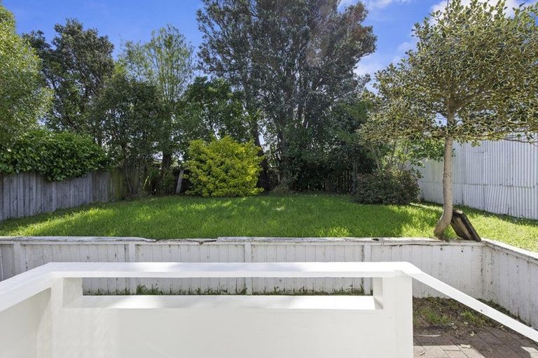 Photo of property in 5 Oriental Street, Petone, Lower Hutt, 5012