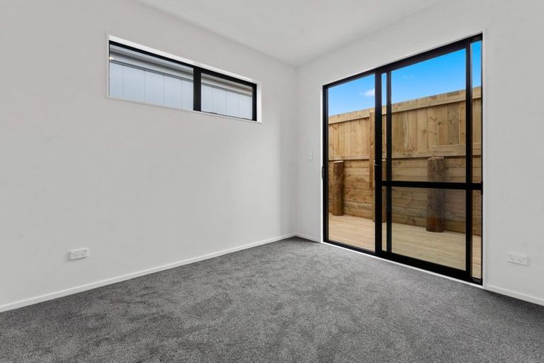 Photo of property in 16 Taukahiwi Road, Pukekohe, 2120