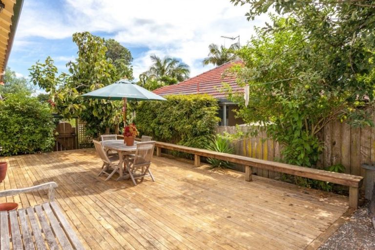 Photo of property in 116 Parawai Road, Thames, 3500