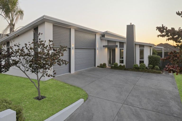 Photo of property in 18 Eastridge Terrace, Huntington, Hamilton, 3210