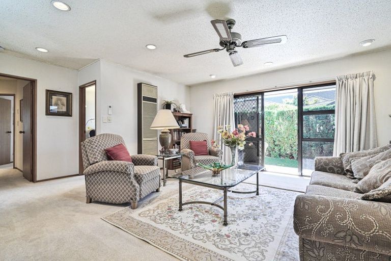 Photo of property in 1/703 Charles Street, Raureka, Hastings, 4120