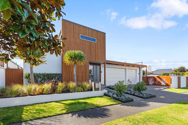 Photo of property in 543 Gloucester Road, Papamoa Beach, Papamoa, 3118